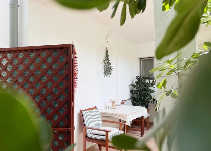 Konukevi Tai - Spacious And Comfy With Private Terrace
